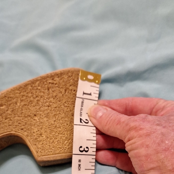 Spring Step Women's Lace Cream Sandals - Picture 9 of 9